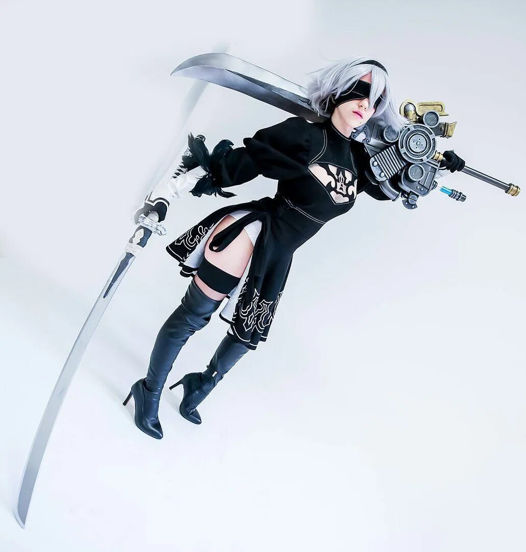 Lana rain cosplaying. Lana Rain NIER.