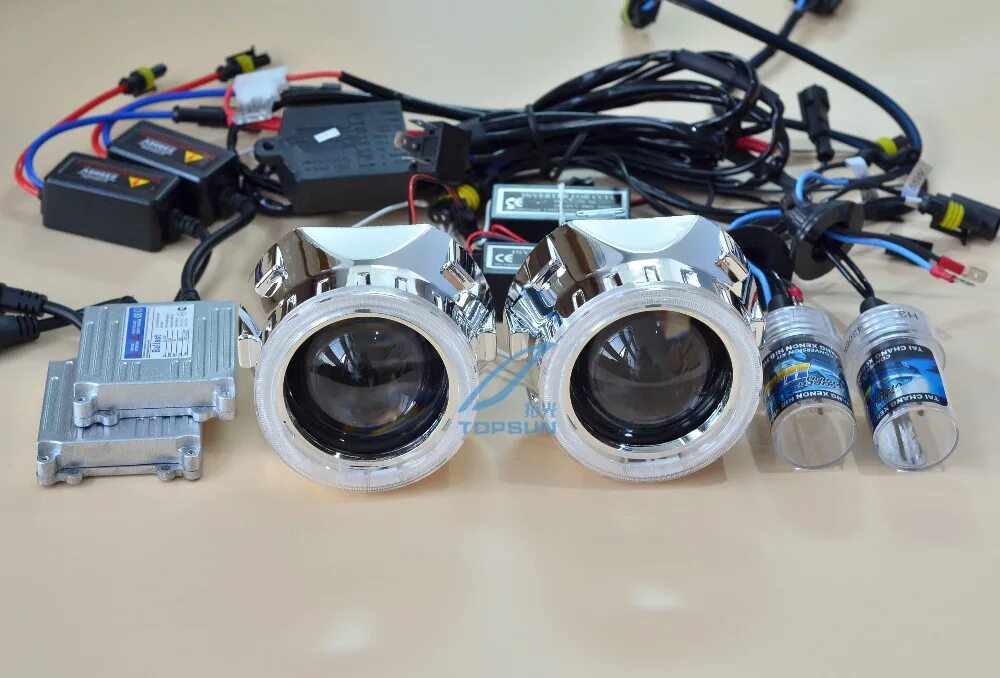 Bi Xenon Projector Lens Light. Cobalt bi Xenon. Bi-Xenon Headlights x1. Projector Lens 2.5 12v 36/45w. Xenon project