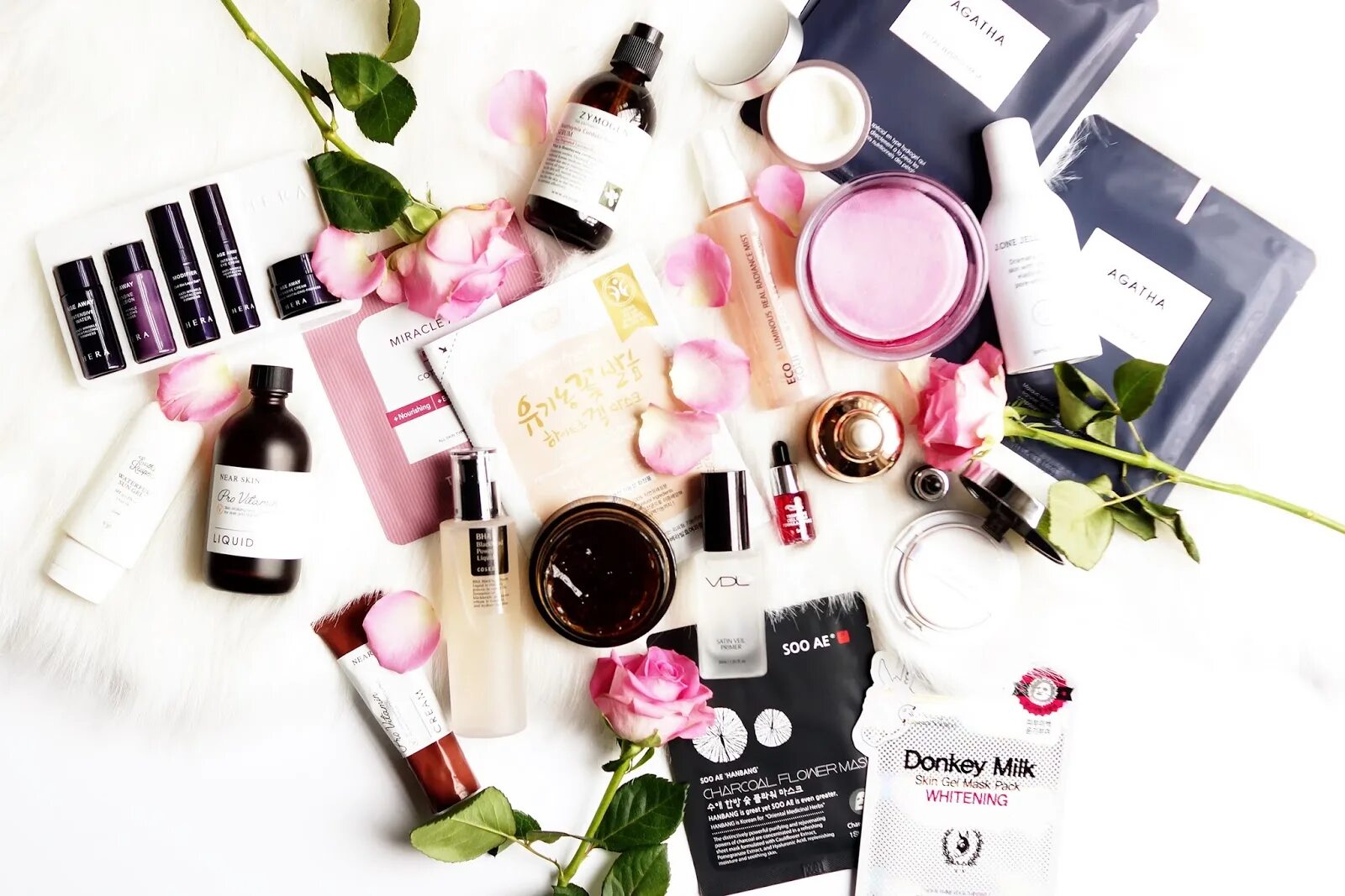 косметика. баннер косметика. шаблон интернет магазин косметики. каталог косметики. Cosmetics интернет магазин.