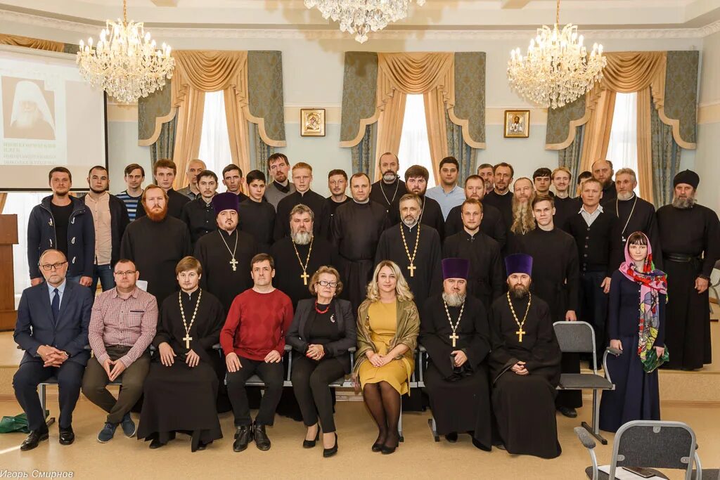 Омск семинария. Духовная семинария омск. Омская духовная семинария. Духовная семинария уфа. Декабристов 121 здание омской семинарии.