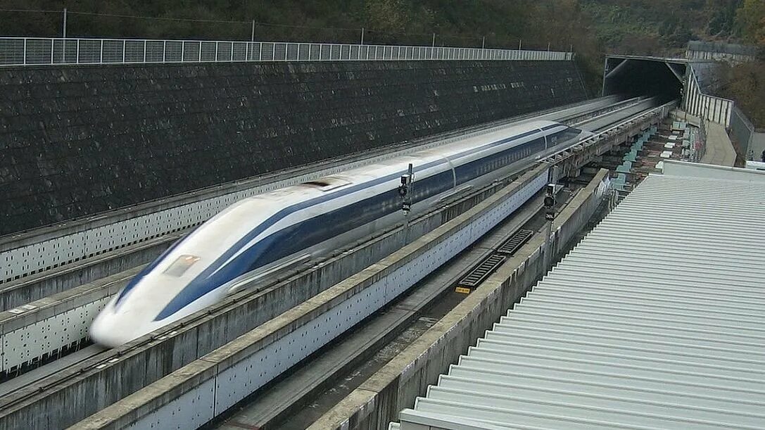 Японский маглев mlx01-901. Crh380a. Скоростной поезд синкансен. Японский маглев mlx01-901. Высокоскоростные магистрали китая.