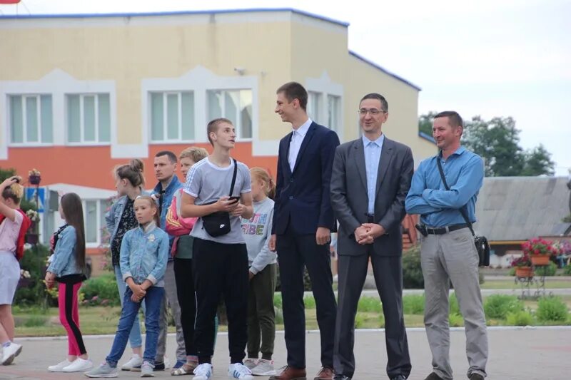 Осушение болот ссср. Полесье на подводных крыльях. Советское полесье. Полесье теплоход омск. Пассажирский газотурбоход «циклон 250м».