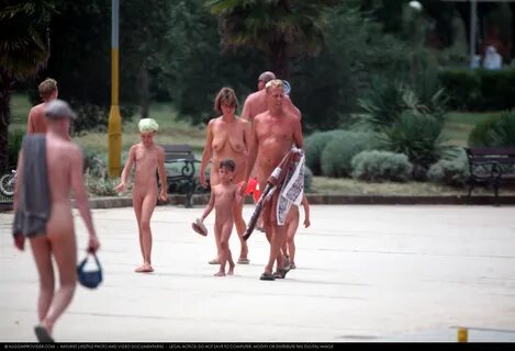 Slideshow family nude beach pageant 
