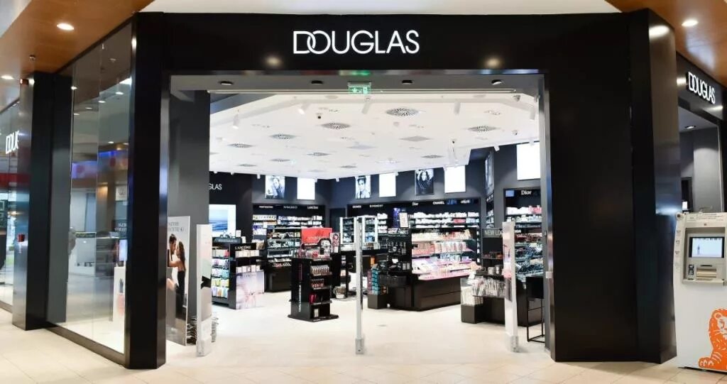 Douglas it. А. Douglas it. Кирк дуглас фото. Douglas косметика.