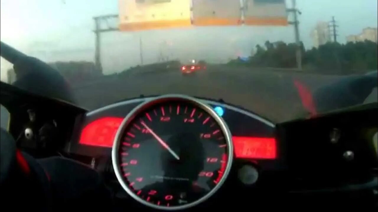 Панель приборов yamaha r1. Ямаха р1 максималка. Ямаха р1 максимальная скорость. Kawasaki ninja h2r спидометр. Ямаха р1 максималка.