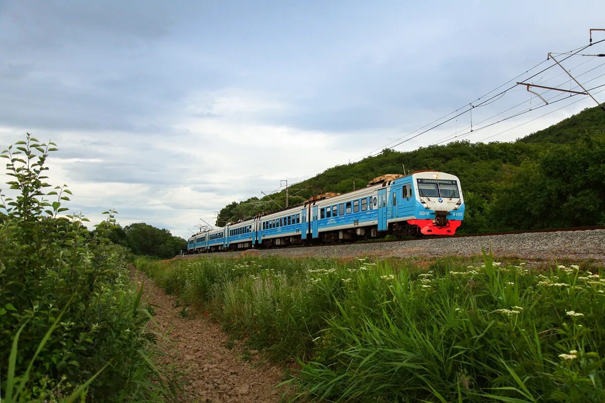 Электричка мекензиевы симферополь. Моторвагонный подвижной состав. Электричка мекензиевы симферополь. Эп2д симферополь. Электричка мекензиевы горы симферополь.