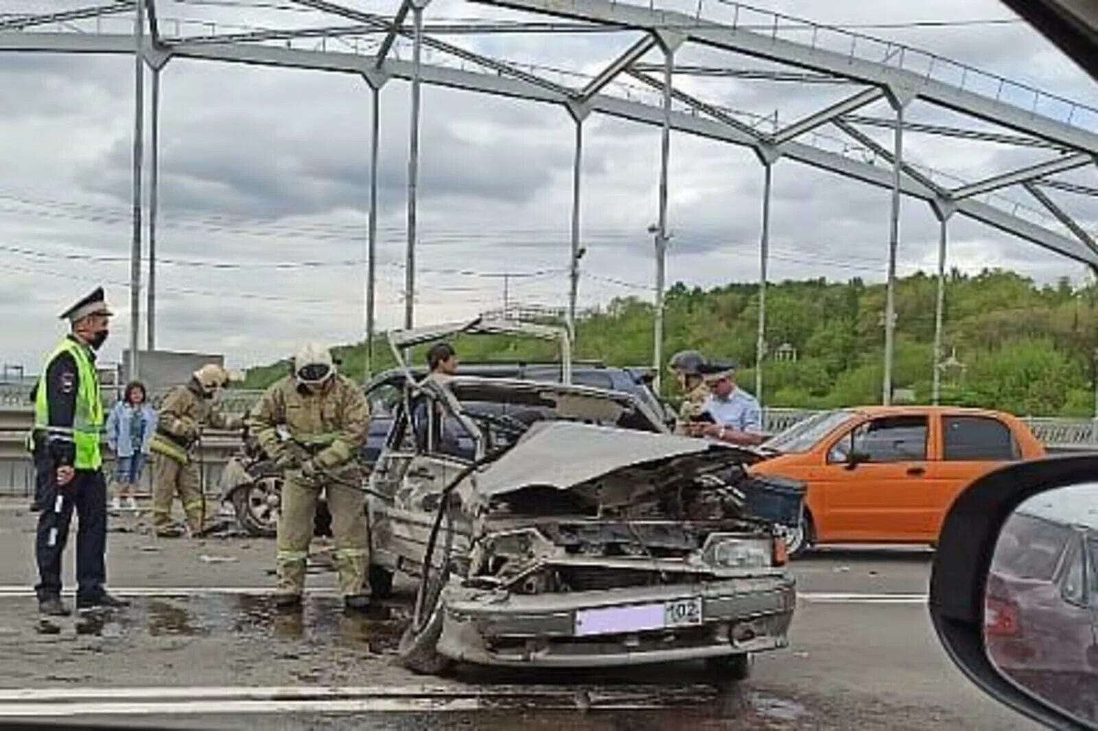 Авария на Бельском мосту Уфа. Бельский мост Уфа.