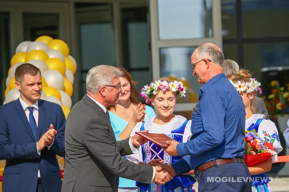 Могилёв новая школа. Могилев 46 школа. СНГ школа Могилева. Г. горки Могилевская область средняя школа. Директора школ могилева