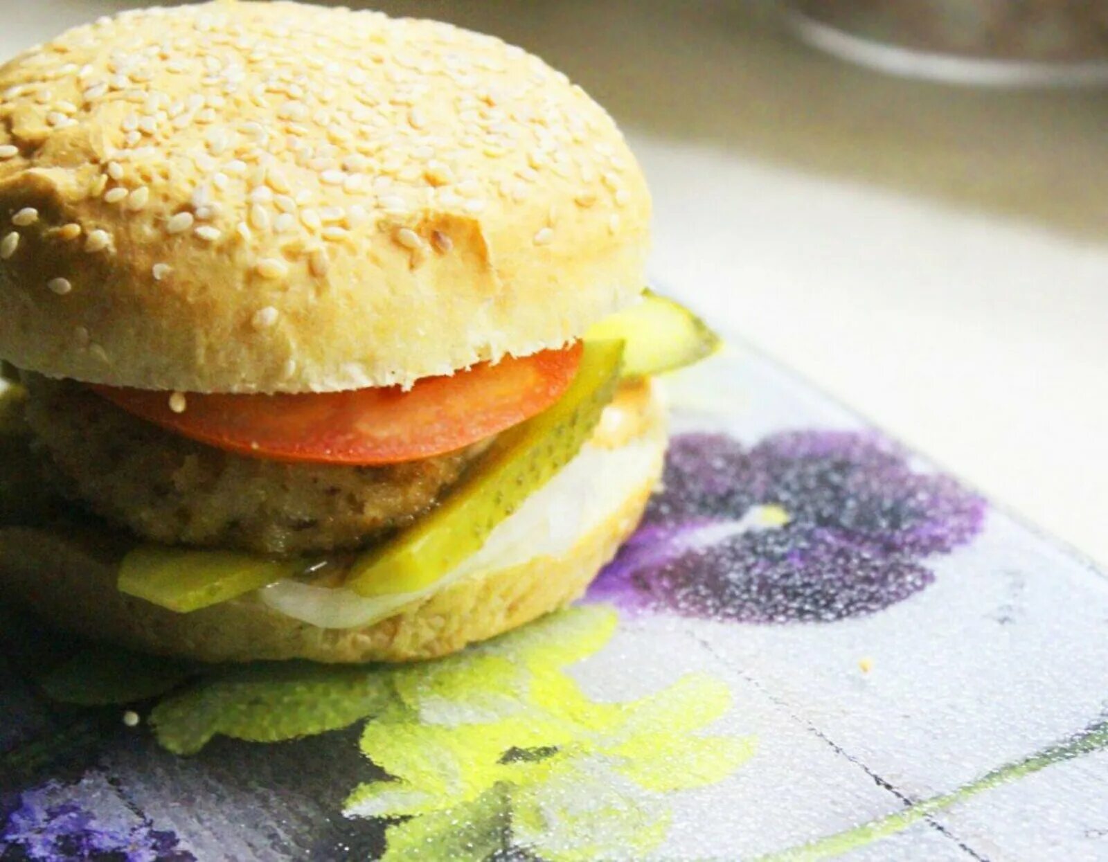 Homemade burgers are delicious - 9GAG