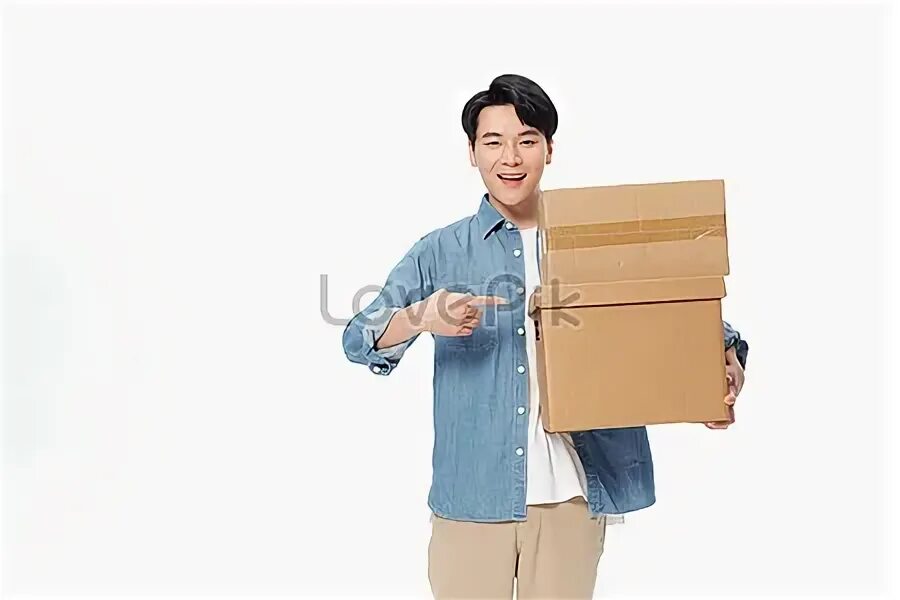 Holding express. Русский экспресс логотип. Курьер женщина держится за кепку. Русский экспресс туроператор логотип. Holding express.