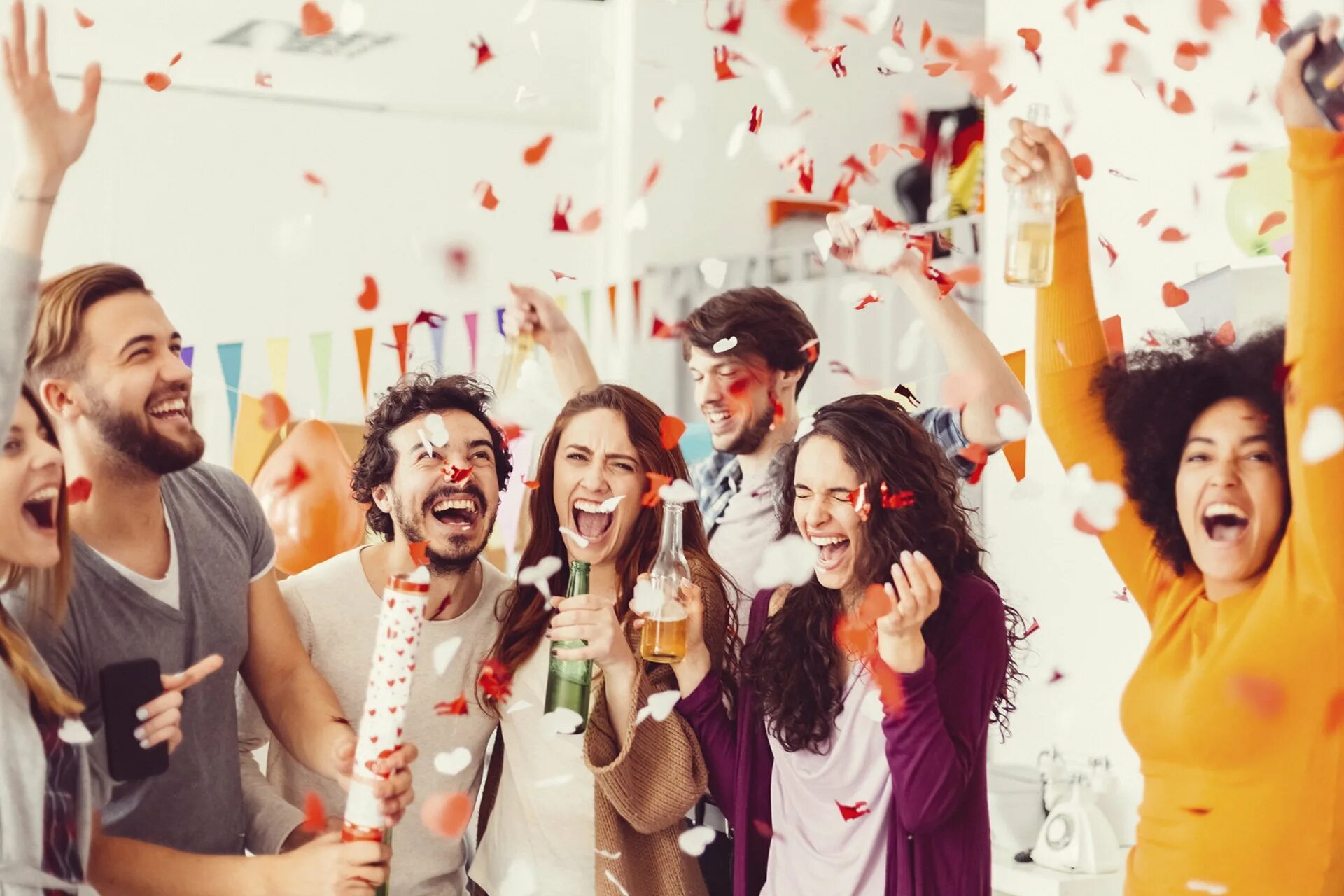 Корпоратив иллюстрация. Веселье вечеринка. Человек праздник. Корпоративная вечеринка мультяшные. Веселая вечеринка.