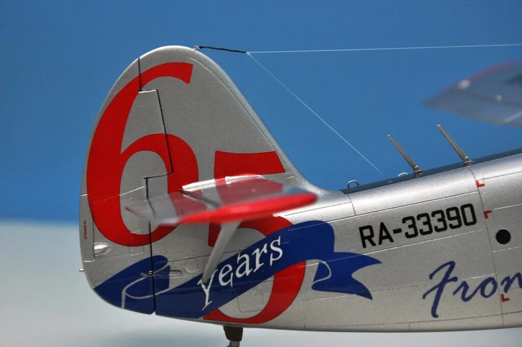 кукурузник моноплан. эскадрилья численность самолетов. лавочкин ла-7. самолет амфибия бе 112. советский истребитель як-9д.