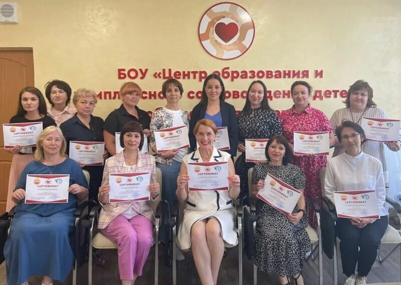 Эльгера 3 чебоксары. Студенты на инженерные специальности. Содружество чебоксары. Марийский институт образования. Центр работы с населением содружество.