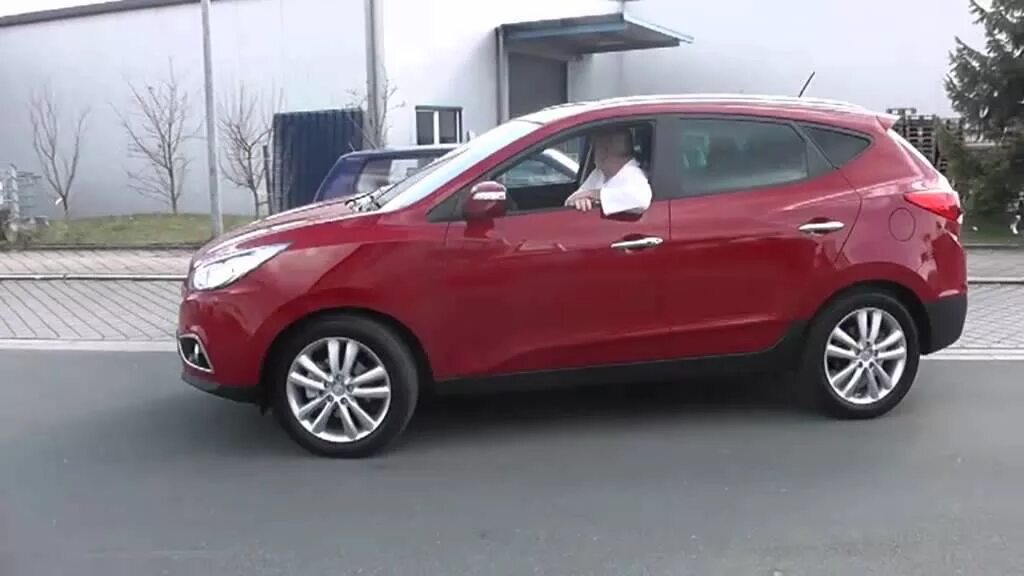 Hyundai ix35. Хендай ix35 черный фото. Hyundai ix35 2014. Hyundai ix35 видео. Хендай ix35 2011.
