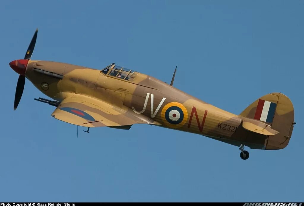 Истребитель hawker hurricane mk-iid. Hurricane 2. Hurricane 2. Hurricane 2. Британский истребитель хоукер харрикейн.