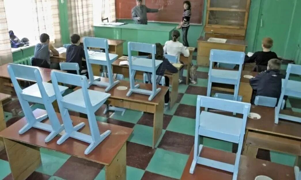 Тамбовская область сельская школа. Старая деревянная школа. Современная сельская школа. Малокомплектные школы в россии. Семёнково вологодская область дом храпова.