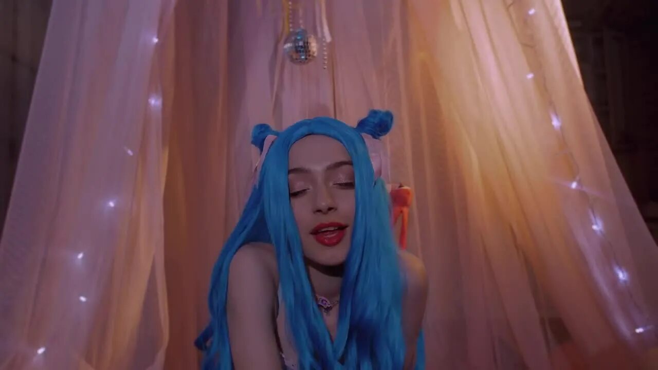 Мэйби мэйби. Мейби бейби клип. Мейби бейби клип. Мейби бейби клип. Мэйби бэйби мэйби мэйби бэйби.