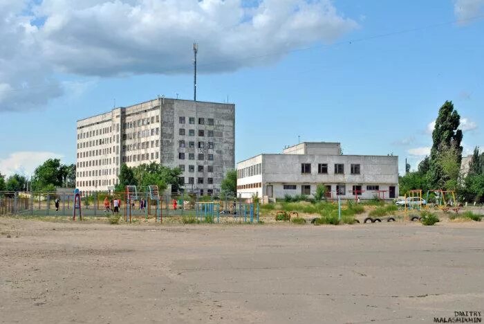 Северодонецк поликлиника. Обстреляли больницу в мариуполе. Северодонецк егорова 2 больница. Фото госпиталя в северодонецке. Северодонецк многопрофильная больница.