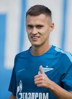 Александрович футболист