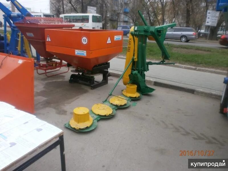 Косилка кдн бобруйск. Косилка кдн-210. кдн 210 косилка бобруйскагромаш. кдн-210 косилка дисковая навесная. кдн 210 бобруйск агромаш.