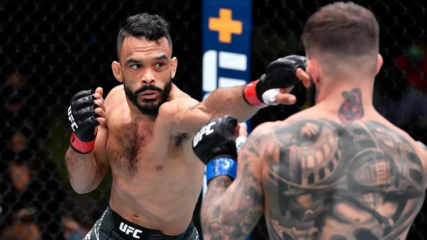 Роб фонт кайлер филлипс. Роб фонт юфс. ufc 213.