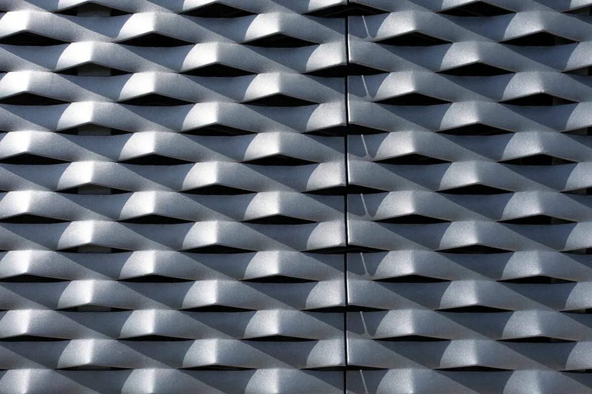 Design metal