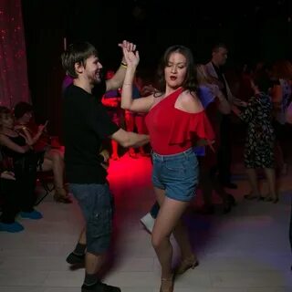 Crazy salsa школа танцев