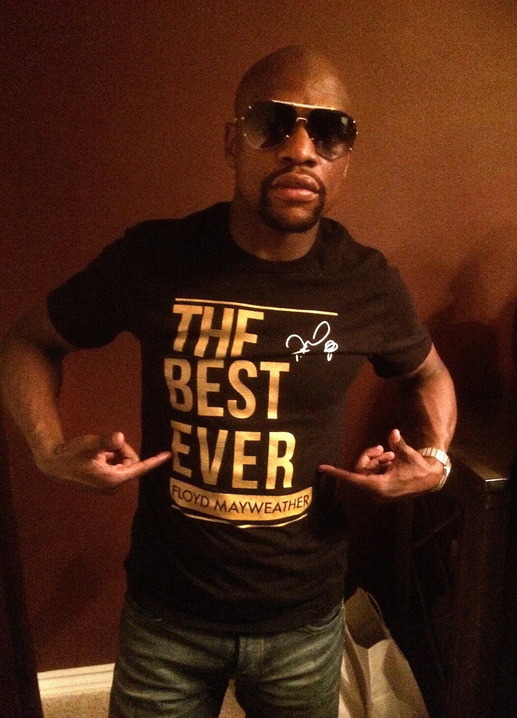 The best to ever do it. Флойд мейвезер. floyd mayweather tbe. мерч флойда мейвезера. флойд мейвезер деньги.
