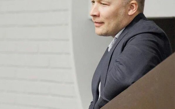 Помощник красноярск. Талюк алексей борисович красноярск. Шетнев наталья. Помощник красноярск. Рабочий визит губернатора на завод.