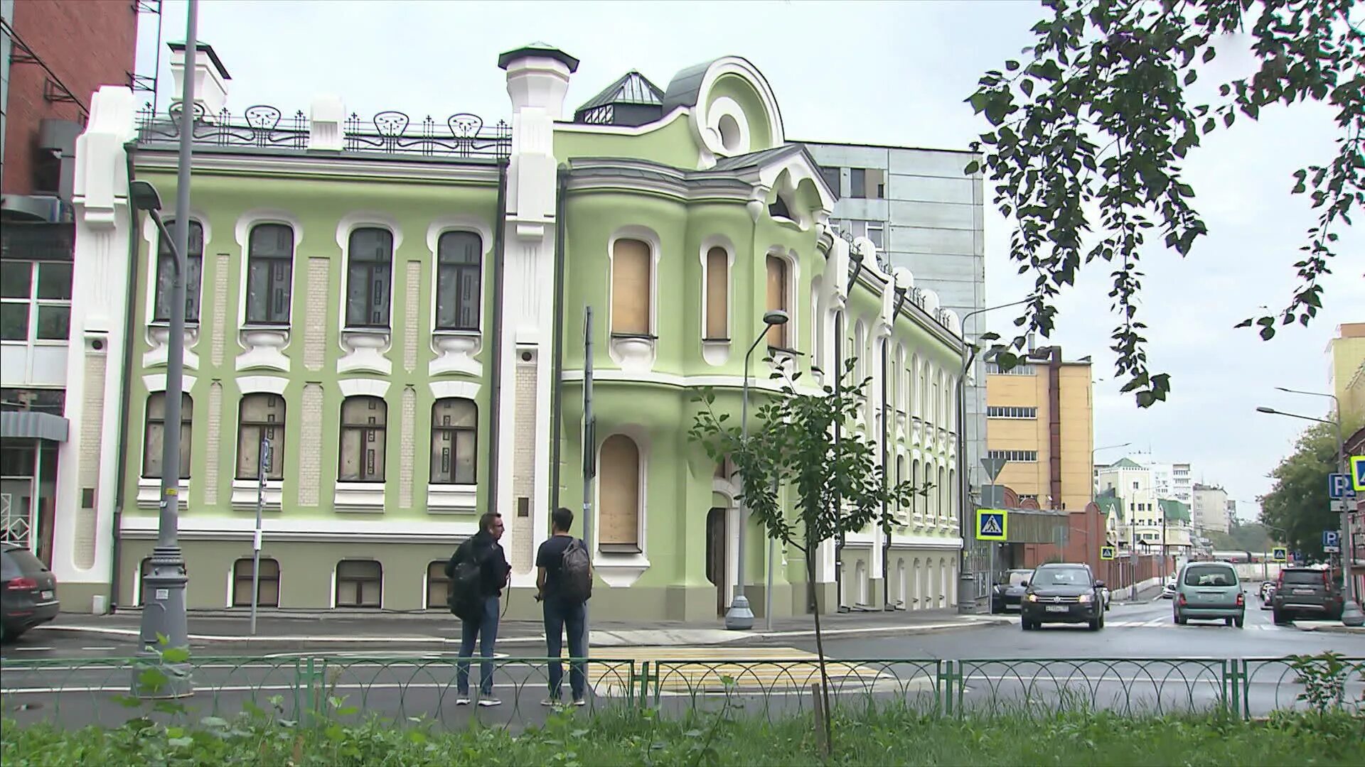 Особняк абрикосовых Бабаевский. Дом купца Абрикосова в Москве Бабаевский. Особняк Абрикосова в Москве. Потаповский переулок дом абрикосов Потаповский.