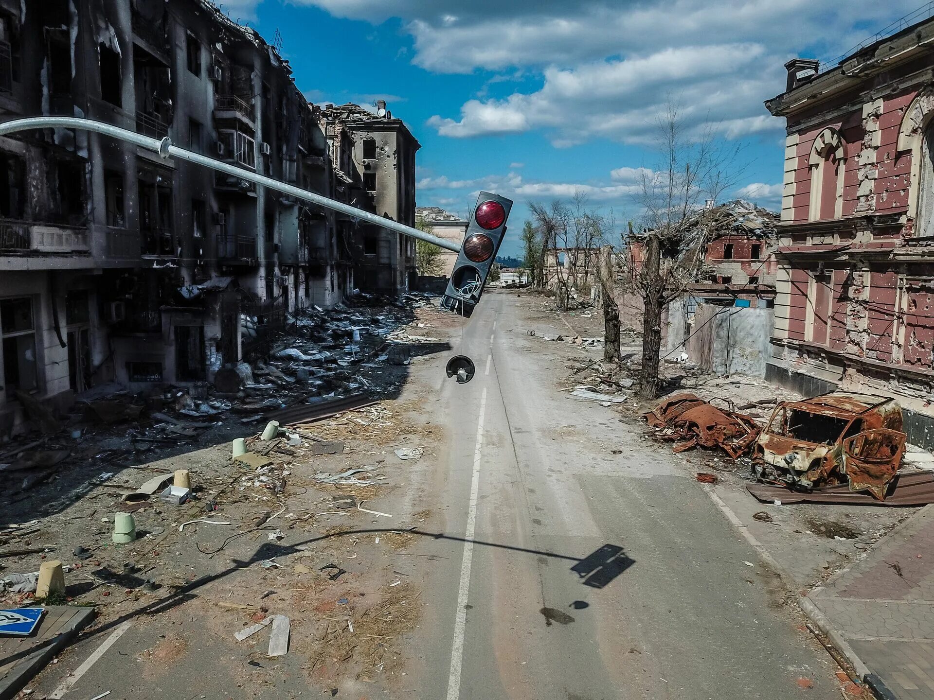 Разрушенная Украина 2022 Мариуполь. Разрушенный Мариуполь 2022. Руины города Мариуполь.