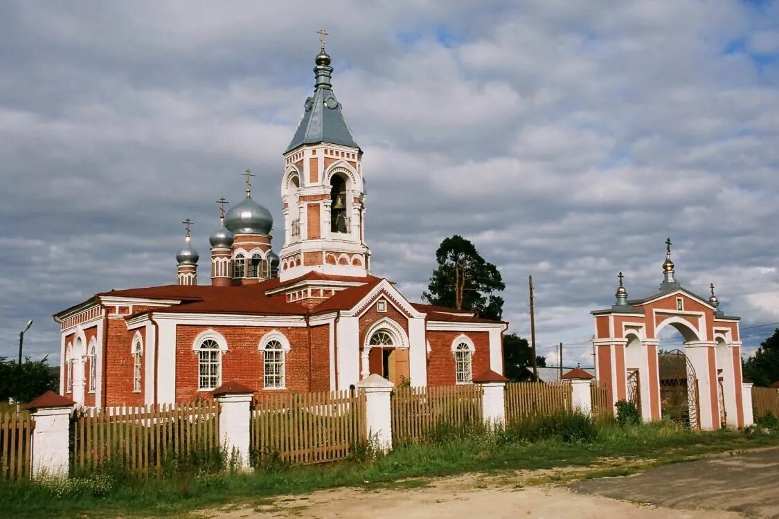 Погода п ветлужский. Нижегородская область Ветлужский р-н Ветлуга. Церковь Святой Троицы Ветлуга. Екатерининская Церковь Ветлуга. Город Ветлуга Нижегородской области Церковь Екатерины.