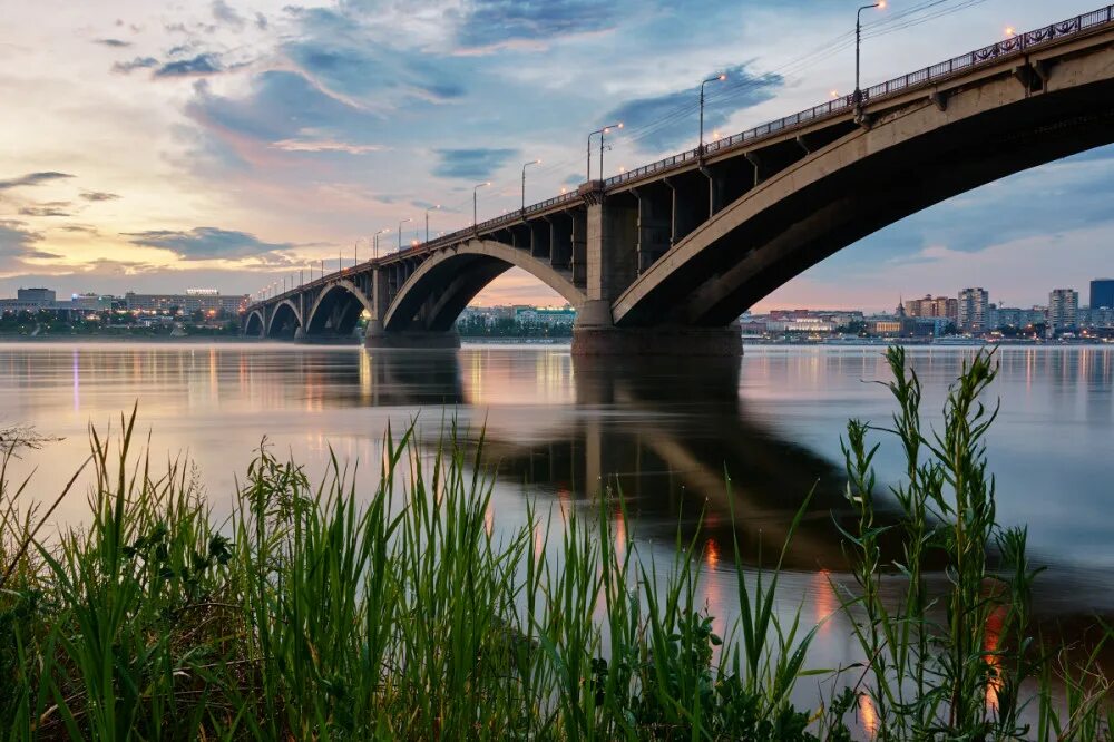 Новосибирск в красноярском крае. Городской пейзаж Красноярск. Пейзажи Красноярска. Пейзажи Новосибирска. Городской пейзаж Новосибирск.