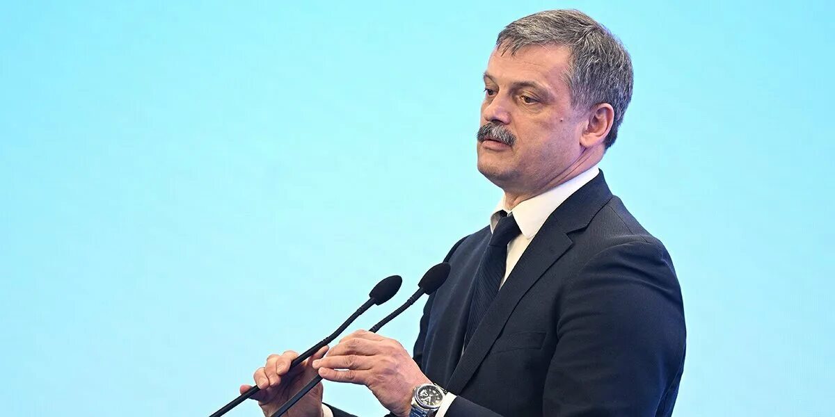 Министр спорта беларуси. Министр туризма беларуси. Министр спорта. Министр туризма беларуси. Министр спорта республики беларусь.
