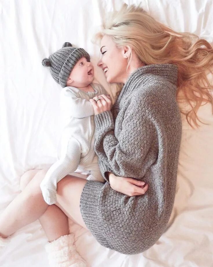 Pin by Sorgina Olesya on KIDS Mother baby photography, Mommy and baby pictures, 