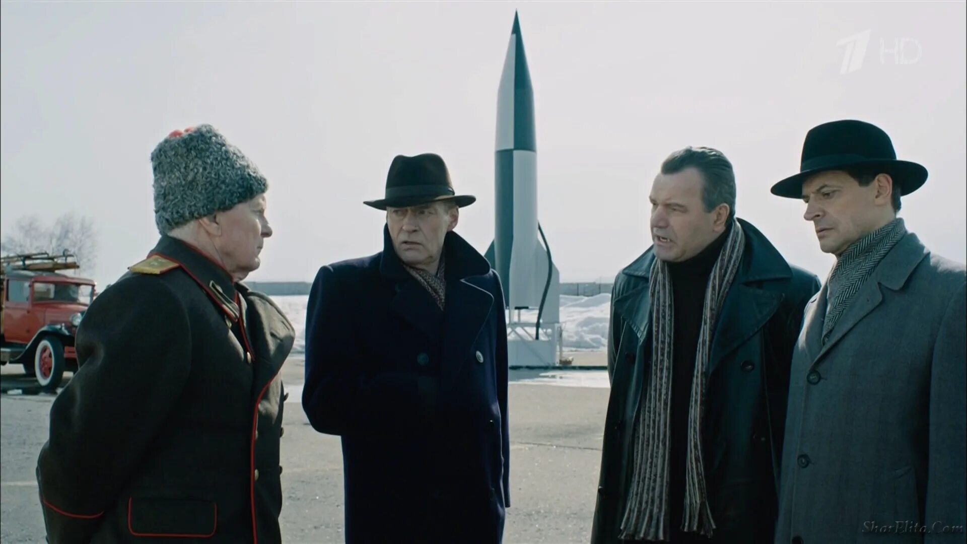 Главный конструктор ответ. Главный (2015).