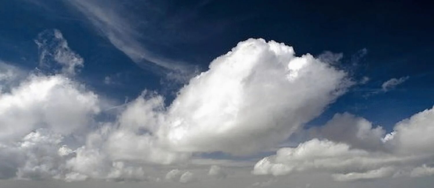Many clouds. Облака гиф. облака анимированные hedaer. moving clouds. анимированный облачный кондиционер.