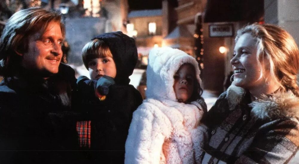 Семья роуз. Семья роуз. Семья роуз. Семья роуз. Кэтлин тёрнер 1989.