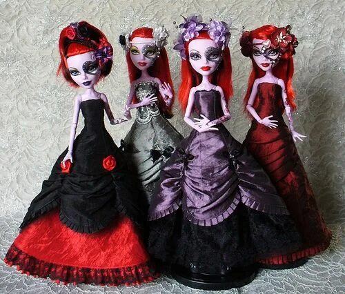 Монстр Хай оперетта Наряды. Monster High оперетта. Куклы Monster High Operetta ООАК. Аутфиты оперетты Монстер Хай. Платья хай