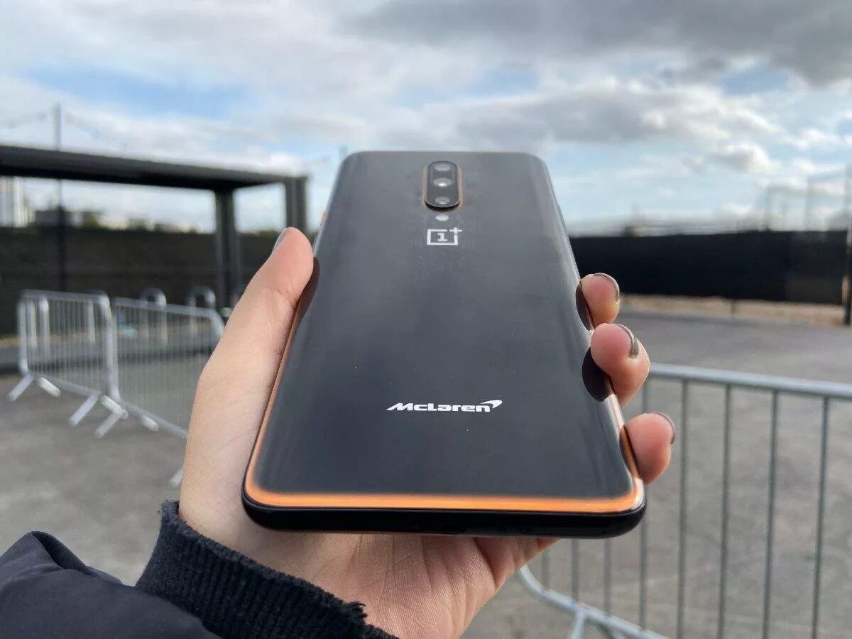 ONEPLUS 7t MCLAREN. ONEPLUS 7t. ONEPLUS Ace 10rt. ONEPLUS Ace 2 Pro.