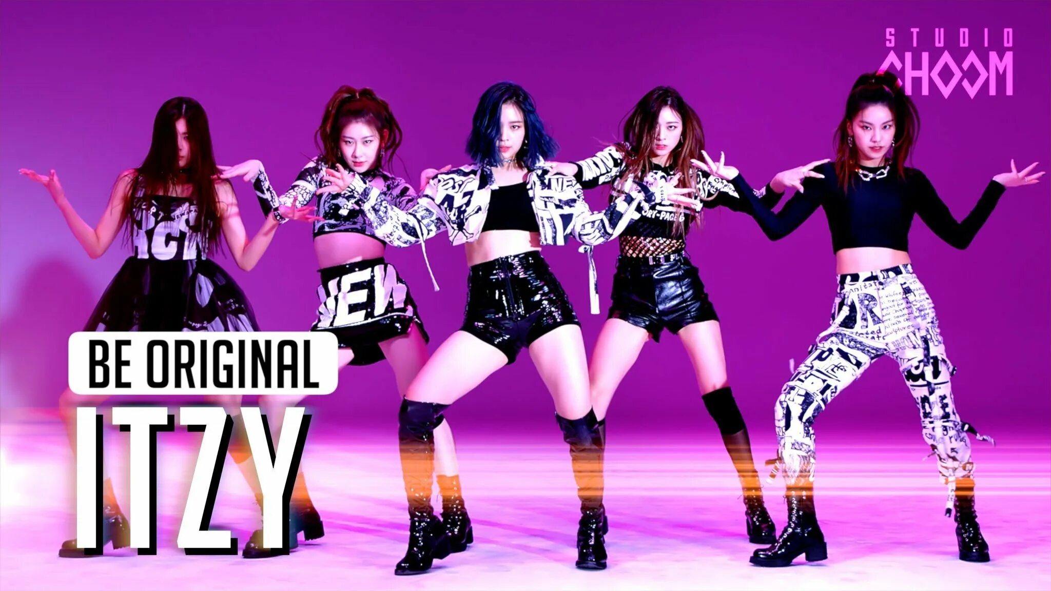 Итзи песня wannabe. Итзи ваннаби. группа itzy wanna be. itzy гёрл-группа. кей поп группа itzy.