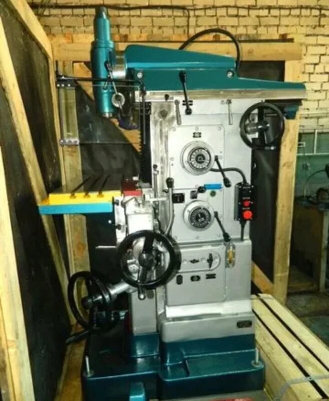 Станок 676. Фрезерный станок 676п. Станок 676. Универсальном фрезерном 676п. Головка долбежная для фрезерного станка 676.