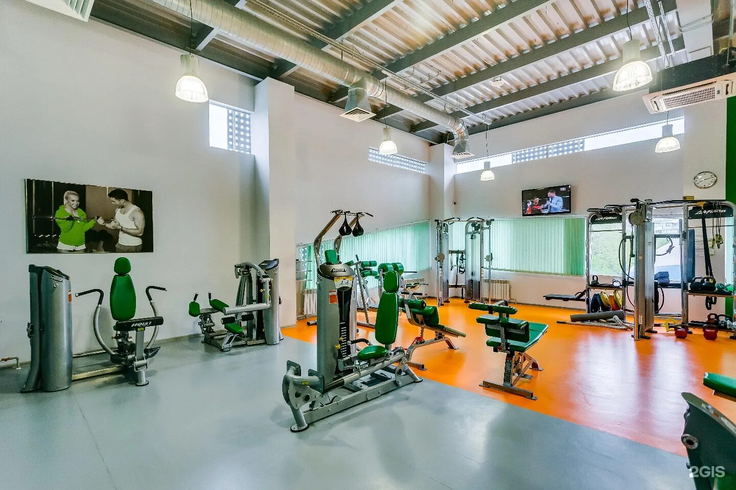 Фитнес залы ростов на дону. Xfit ростов коммунистический. бассейн икс фит ростов. fitstudio ангарск fitness klub. фит студио якутск.