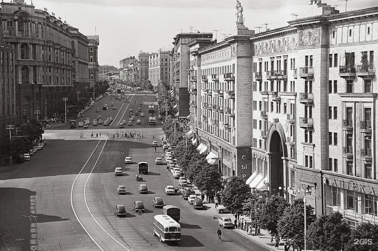 Москва 40 е. Тверская улица 1950-е. Тверская улица в 50-е годы. Тверская улица в 60х.