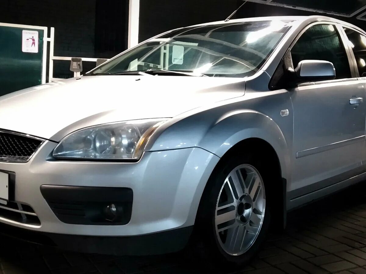 Авито курск форд фокус. Midnight sky цвет форд фокус. Ford focus 2 r17. Форд фокус 2 1. Ford focus 2 r15.