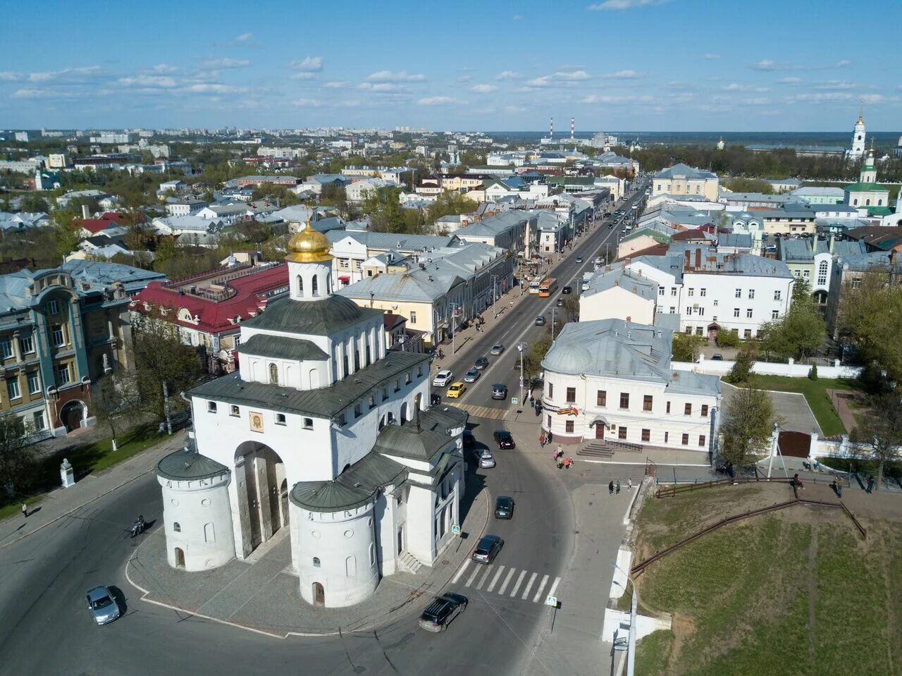 Меньше всего городов в. Малые города России. Маленькие города России. Небольшие города России. Маленький городок в России.