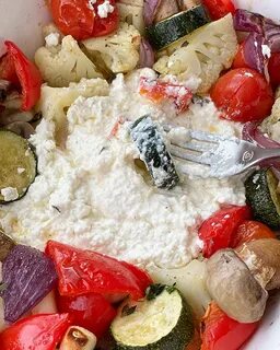 Овощи запеченные в сметане с сыром