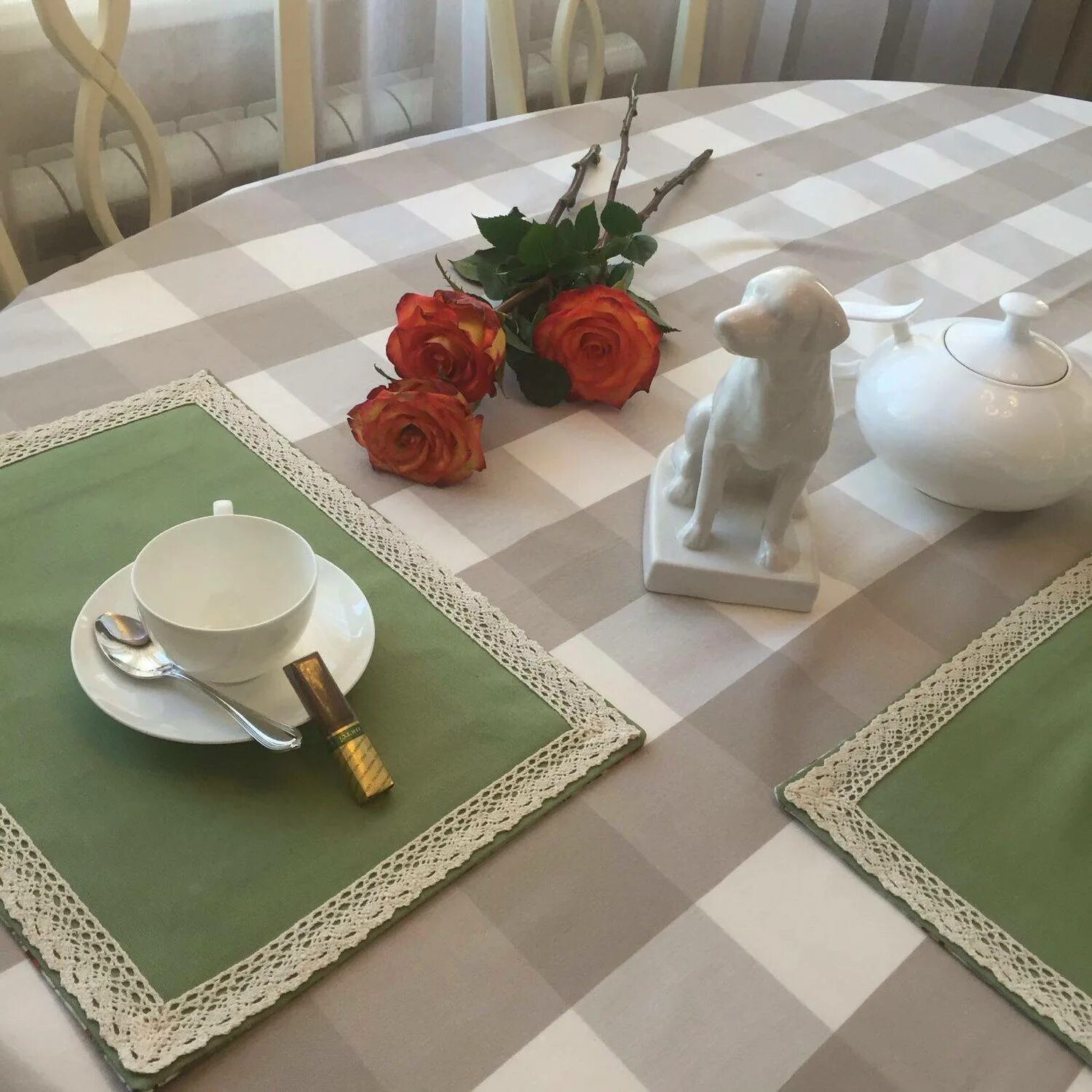 Ткани для сервировки стола. Villeroy boch подтарельники. салфетки для сервировки. салфетки сервировочные для стола. сервировочные салфетки из ткани.