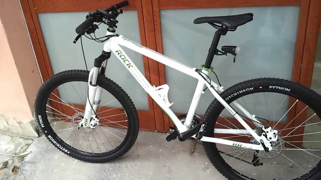Велосипед rockrider белый. 5. Rockrider st100. B'twin rockrider 100. Велосипед rockrider st100.