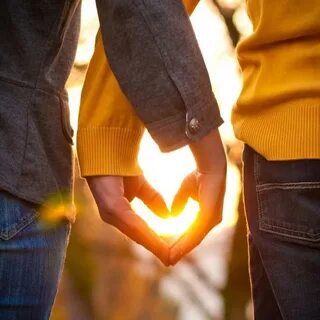 Любовь что согревает души и сердца